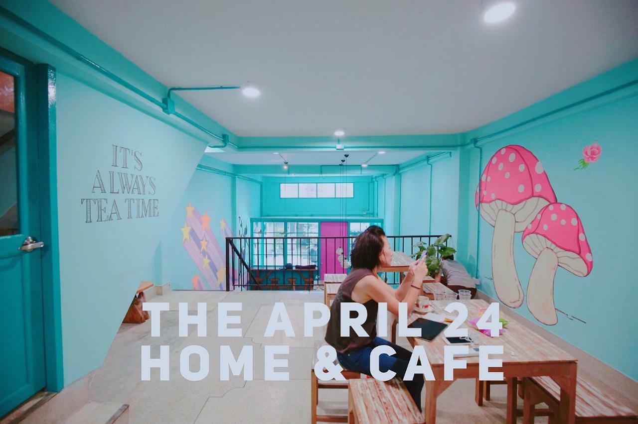 The April 24 Home Bangkok Bagian luar foto